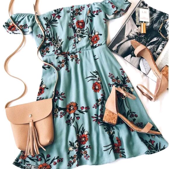 NWT🏷️Lulu's One Sweet Day Light Blue Floral Print Off-the-Shoulder Dress - Picture 6 of 10